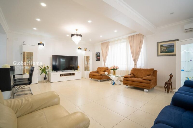 Pantelimon, vila 8 camere 556 mp, teren 1038 mp, garaj, constructie 2020